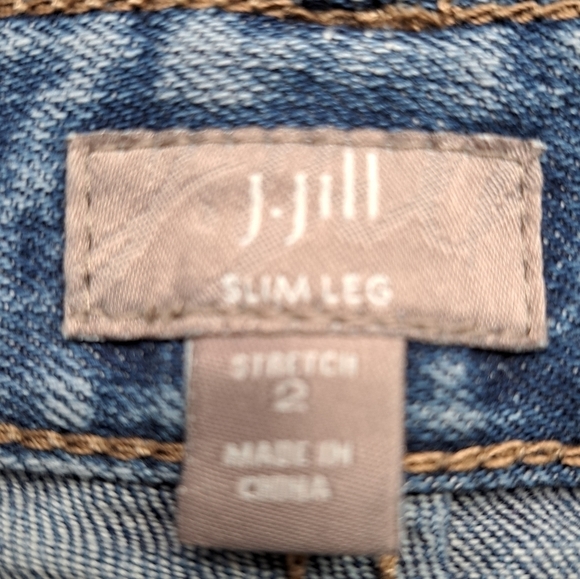 J. Jill Authentic Fit Slim Leg Stretch Jean Size 2 - Picture 3 of 3